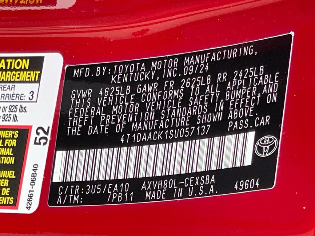 2025 Toyota Camry SE