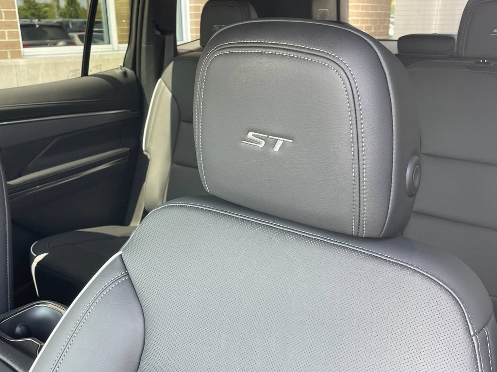 2027 Buick Enclave Sport Touring