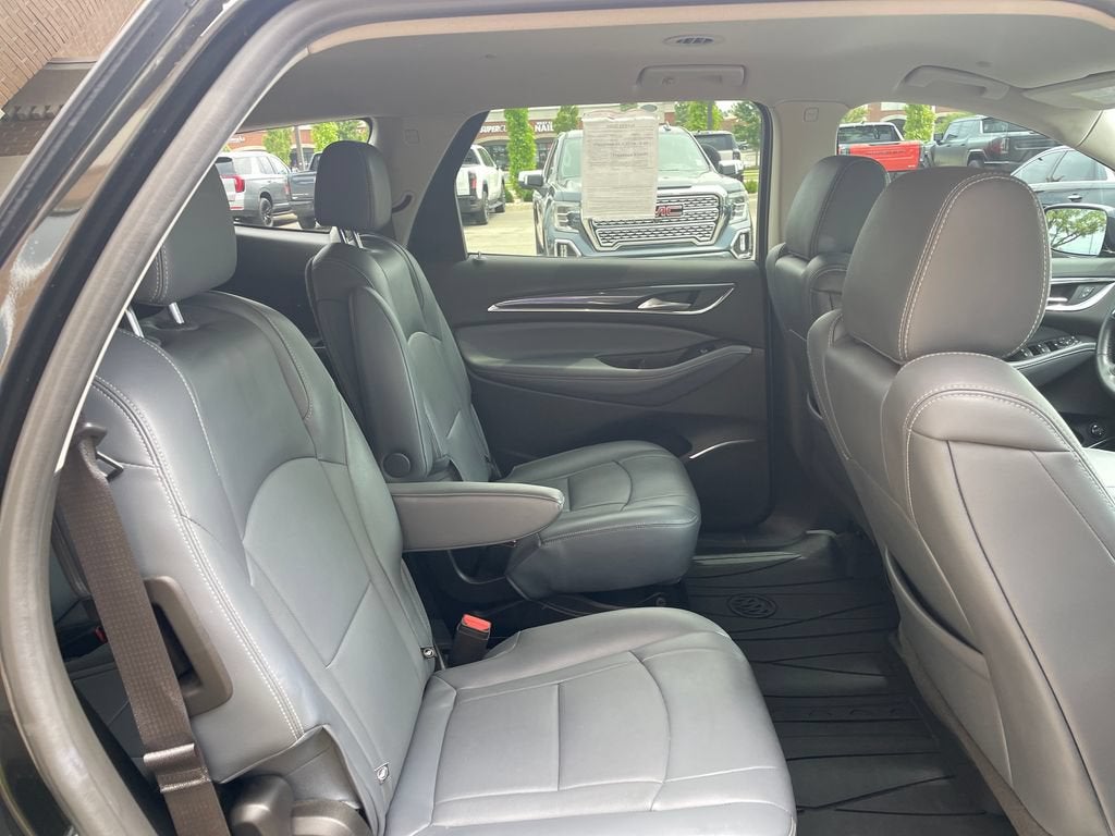 2020 Buick Enclave Essence