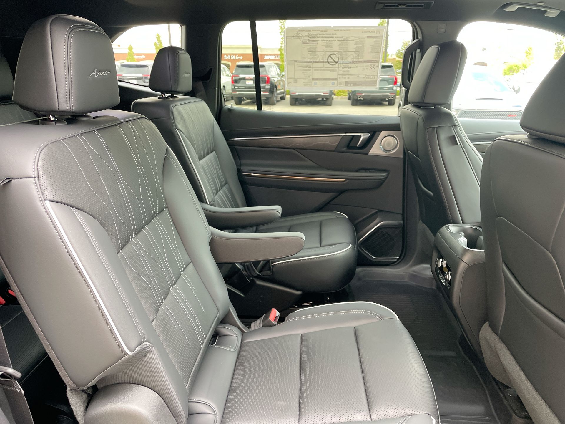 2026 Buick Enclave Avenir