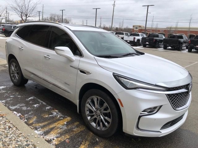 2023 Buick Enclave Avenir