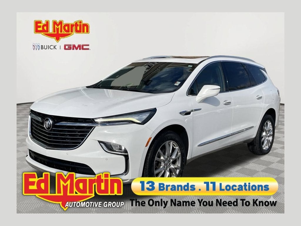 2023 Buick Enclave Essence