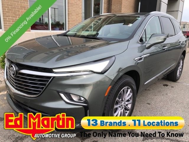 2023 Buick Enclave Essence