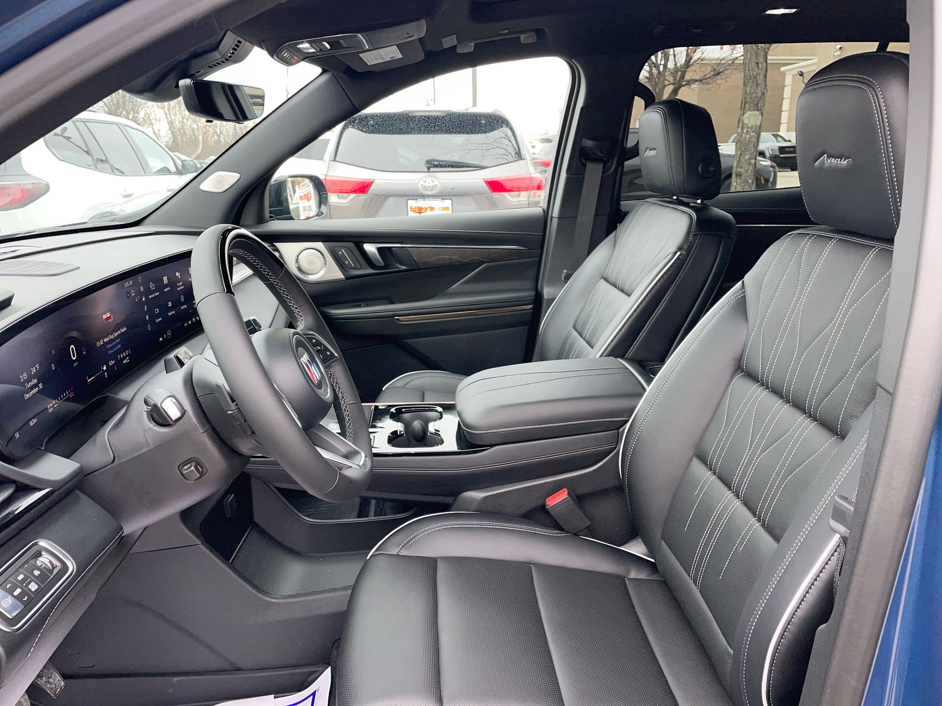 2026 Buick Enclave Avenir