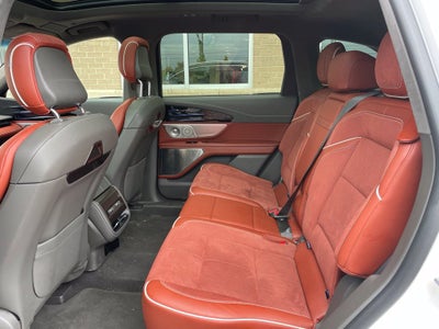 2024 Lincoln Nautilus Black Label