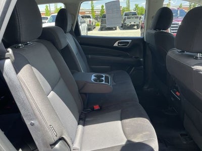2020 Nissan Pathfinder S 4WD