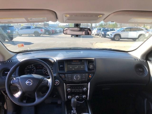 2020 Nissan Pathfinder S 4WD