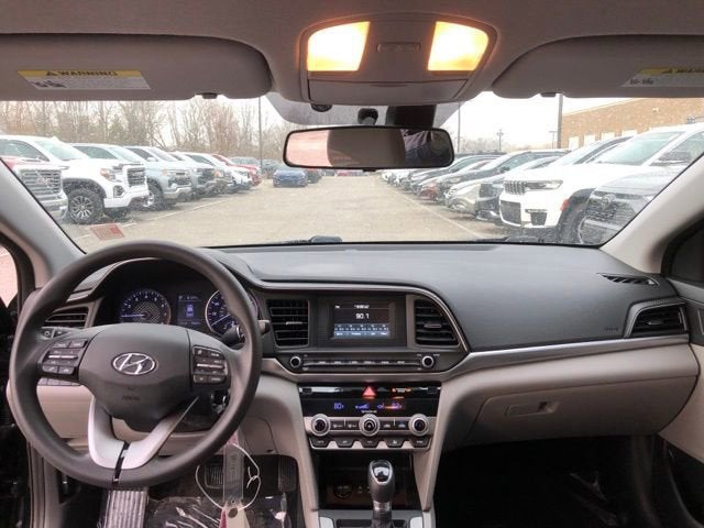 2020 Hyundai Elantra SE