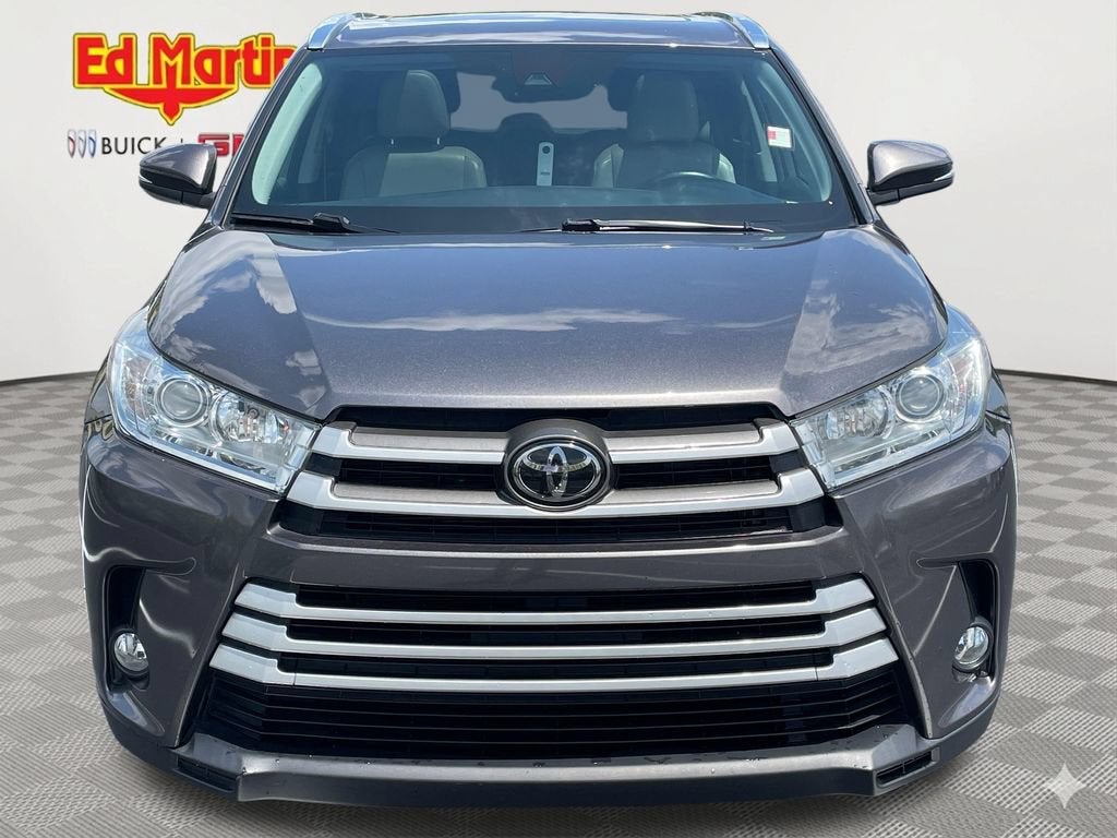 2018 Toyota Highlander SE