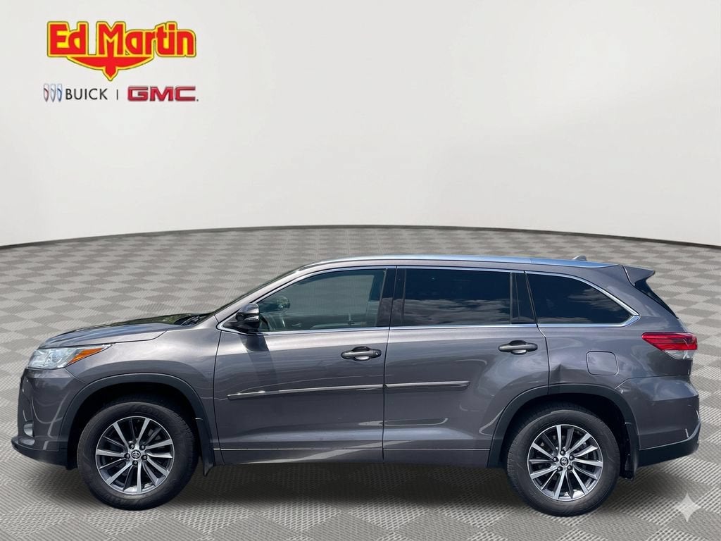 2018 Toyota Highlander SE