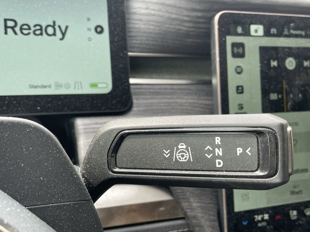 2023 RIVIAN R1S Launch Edition
