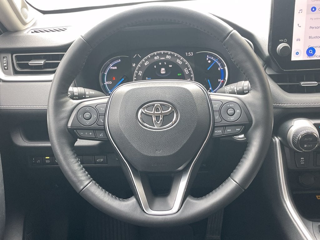 2025 Toyota RAV4 Hybrid XLE Premium