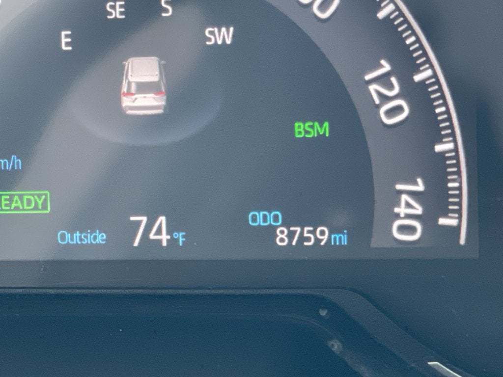 2025 Toyota RAV4 Hybrid XLE Premium