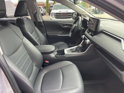 2025 Toyota RAV4 Hybrid XLE Premium