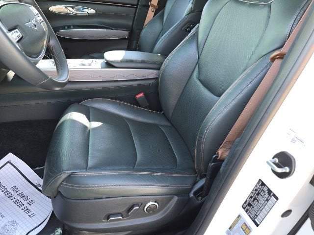 2022 Genesis GV70 2.5T AWD