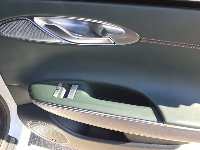 2022 Genesis GV70 2.5T AWD