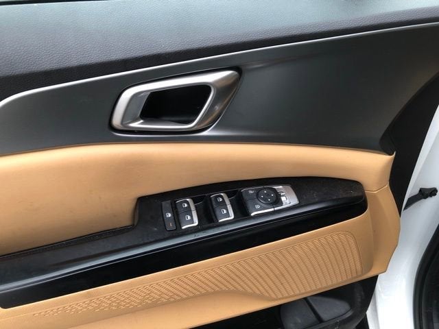 2023 Kia Carnival MPV LX Seat Package