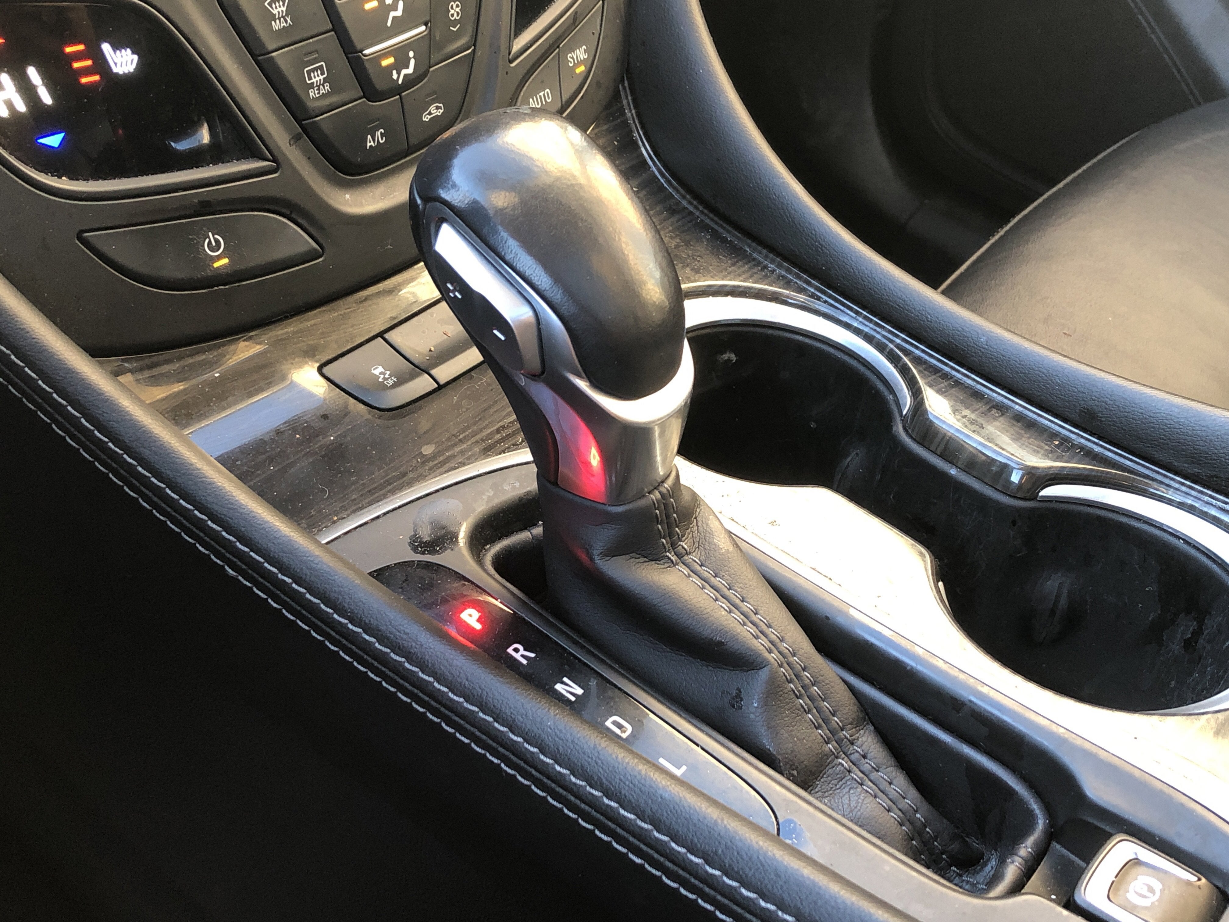 2020 Buick Envision Essence Group