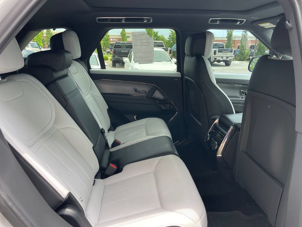 2025 Land Rover Range Rover Sport P530 Dynamic SE