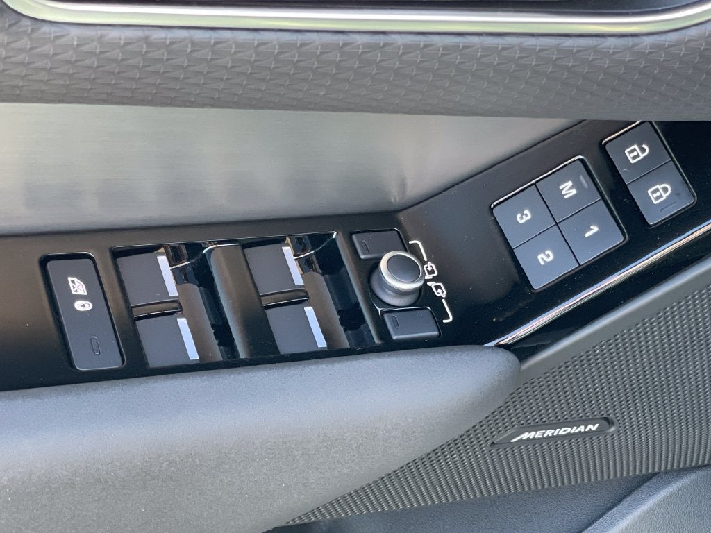 2023 Land Rover Range Rover Velar P340 R-Dynamic S MHEV