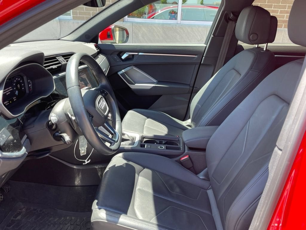 2022 Audi Q3 Premium Plus 45 TFSI S line quattro Tiptronic