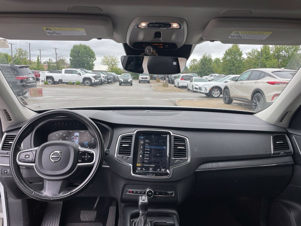 2020 Volvo XC90 T5 Momentum 7 Passenger